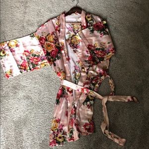 Bridesmaid/bride robe
